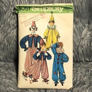 Simplicity 7162 Clown Costume Pattern Size Kids 6-8